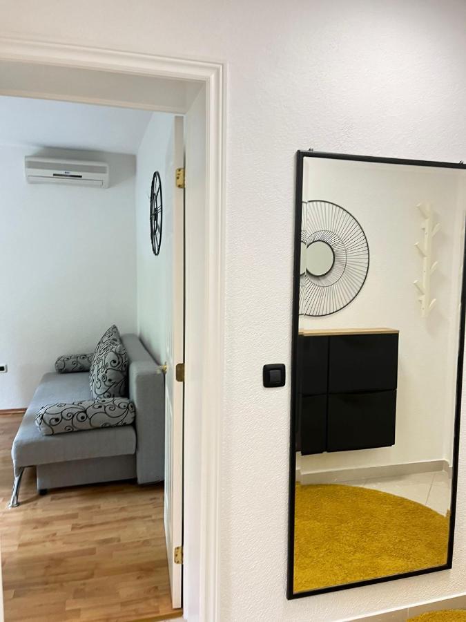 Guesthouse Čivljak Baška Voda Eksteriør billede