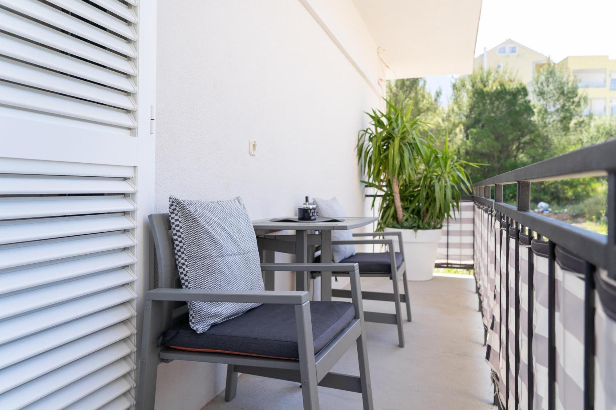 Guesthouse Čivljak Baška Voda Eksteriør billede